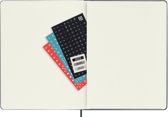 Agenda Classic XL 2025 Semainier, couverture rigide, 12 mois, Bleu Saphir - Side view